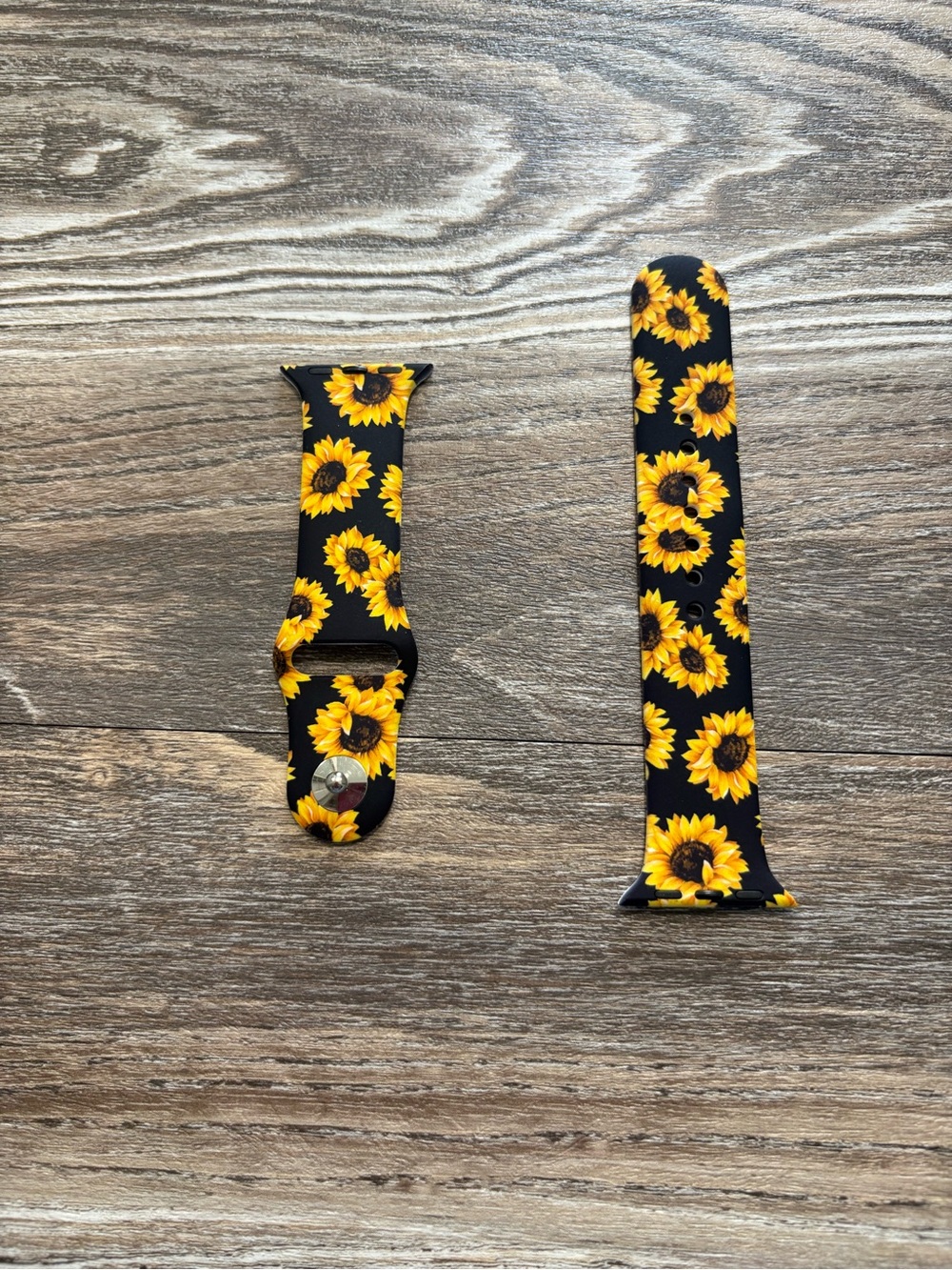 Silicone Smart Watch Band for iPhone Black Sunflower Print 38/40 NEW - Picture 3 of 6